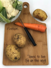 Load image into Gallery viewer, FUNNY VEGETARIAN GIFT Personalised Chopping Board