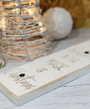 Load image into Gallery viewer, Believe in the Magic of Christmas Personalised Family Sign